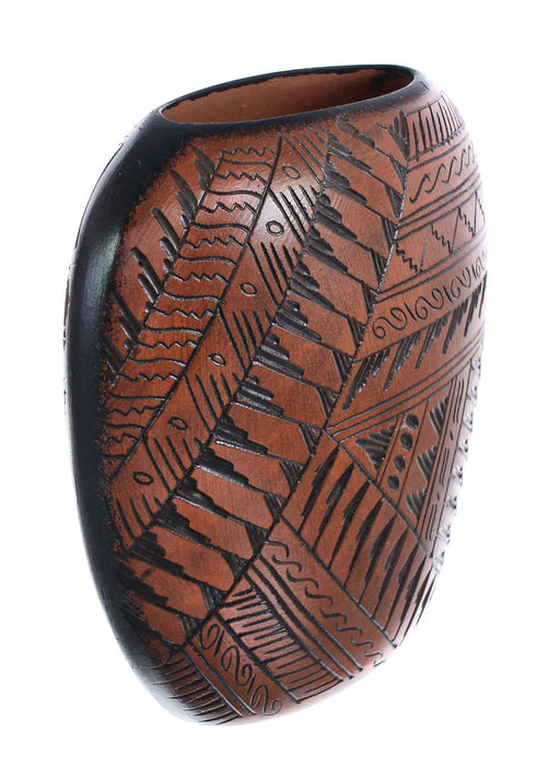 Hand Crafted Eagle Navajo Vase JX125598